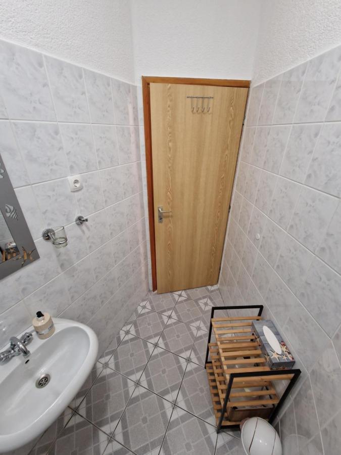 Sacher Apartament Igrane Luaran gambar